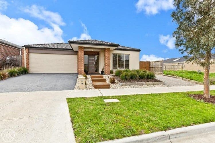 11 Aralia Way, Mernda VIC 3754, Mernda - Image 1
