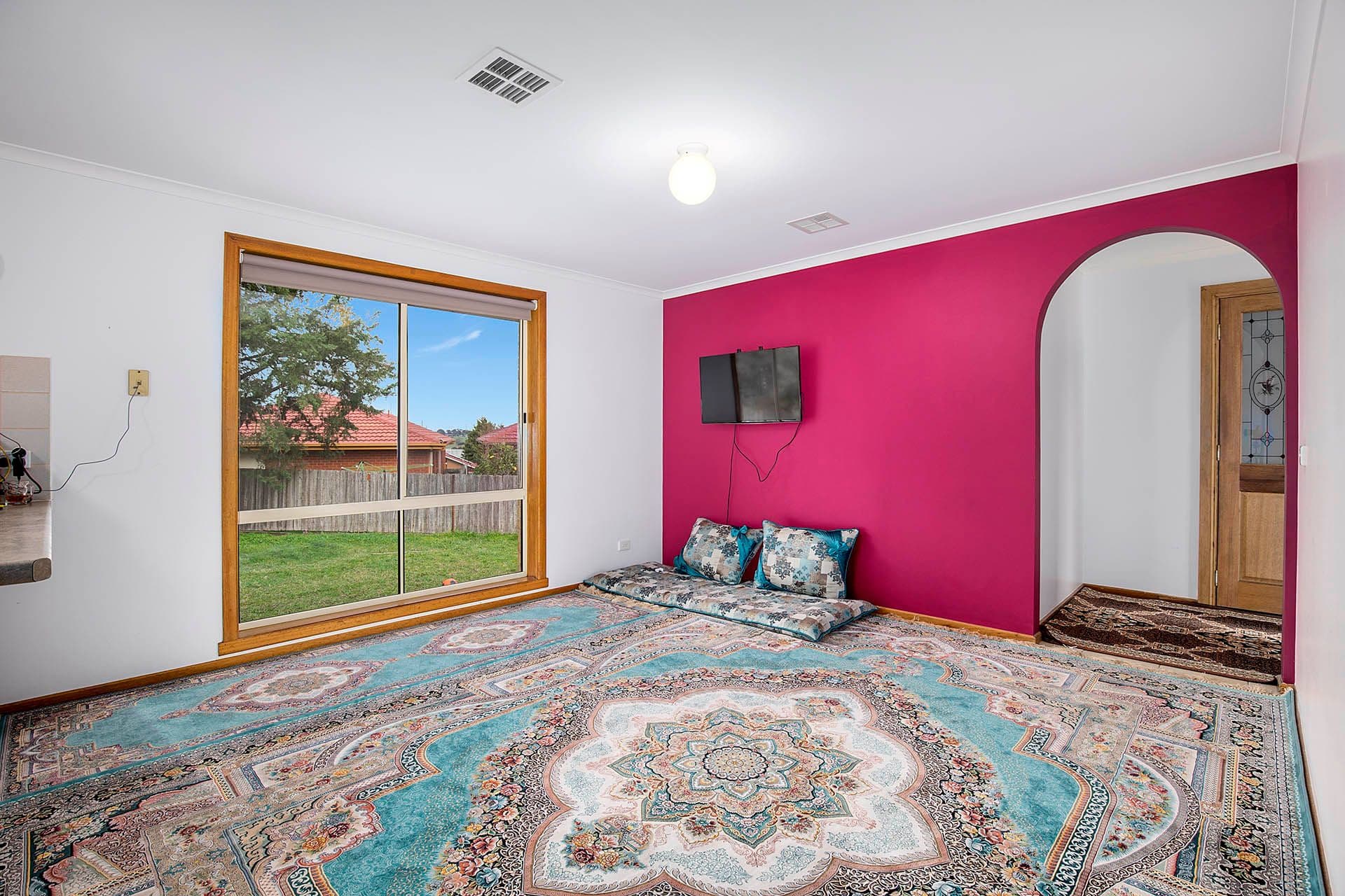 8 Fernshaw Gardens, Hallam VIC 3803, Hallam - Thumbnail 3