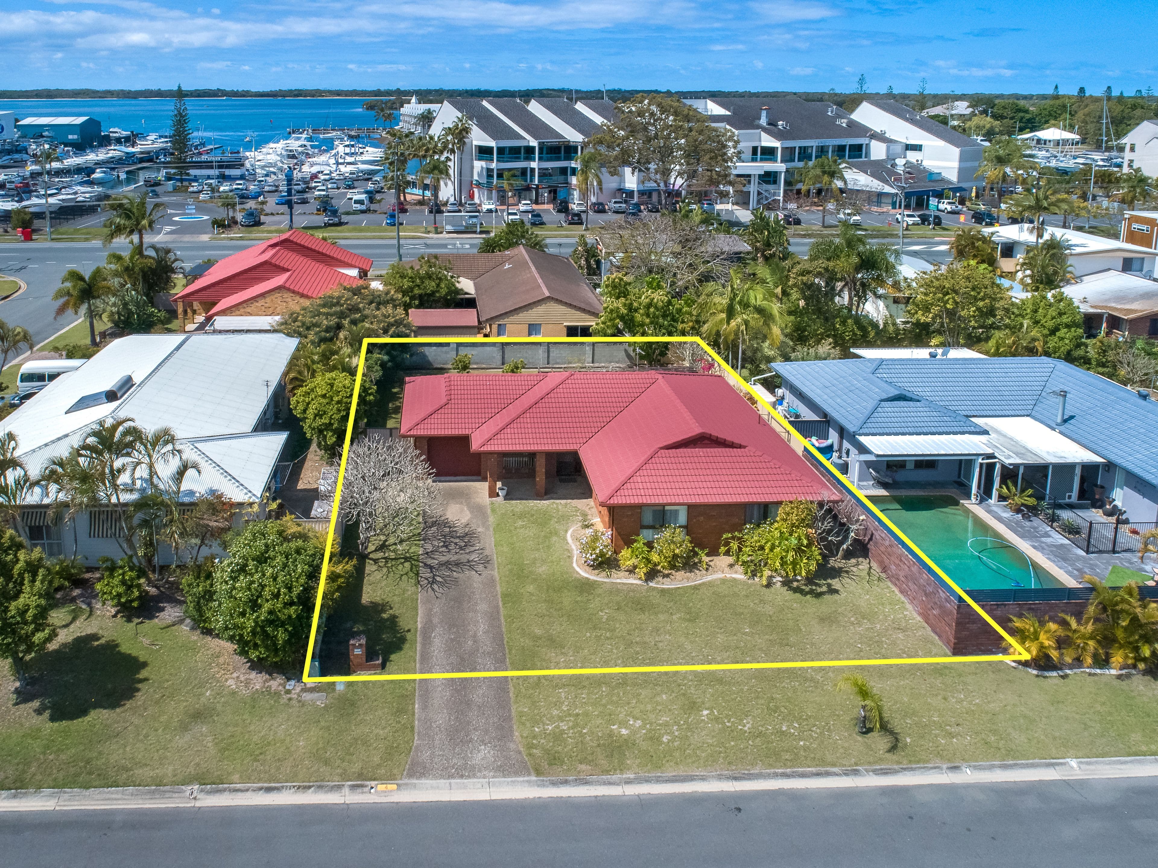 4 Viola Avenue, Hollywell QLD 4216, Hollywell - Thumbnail 4
