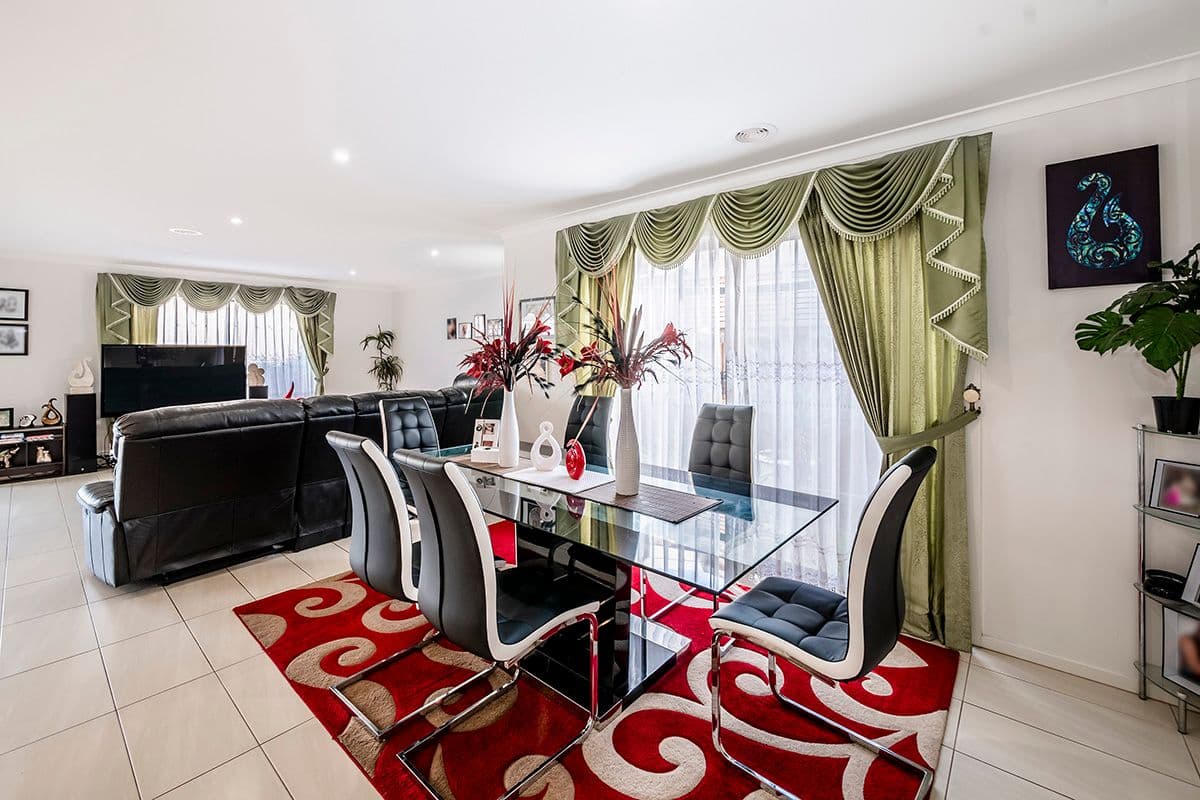 15 Brolin Terrace, Cranbourne North VIC 3977, Cranbourne North - Thumbnail 6