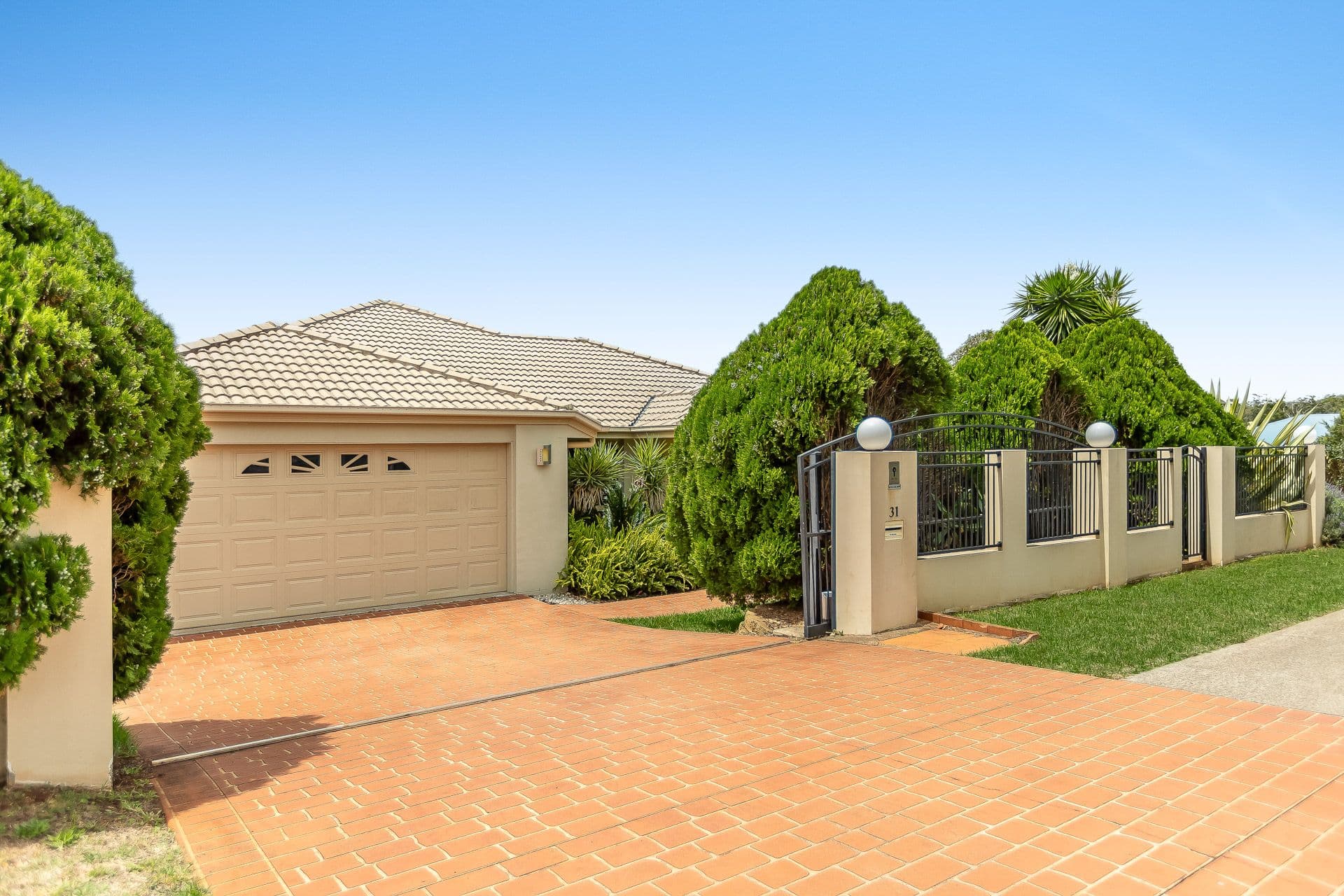 31 Tarlington Street, Middle Ridge QLD 4350, Middle Ridge - Image 1