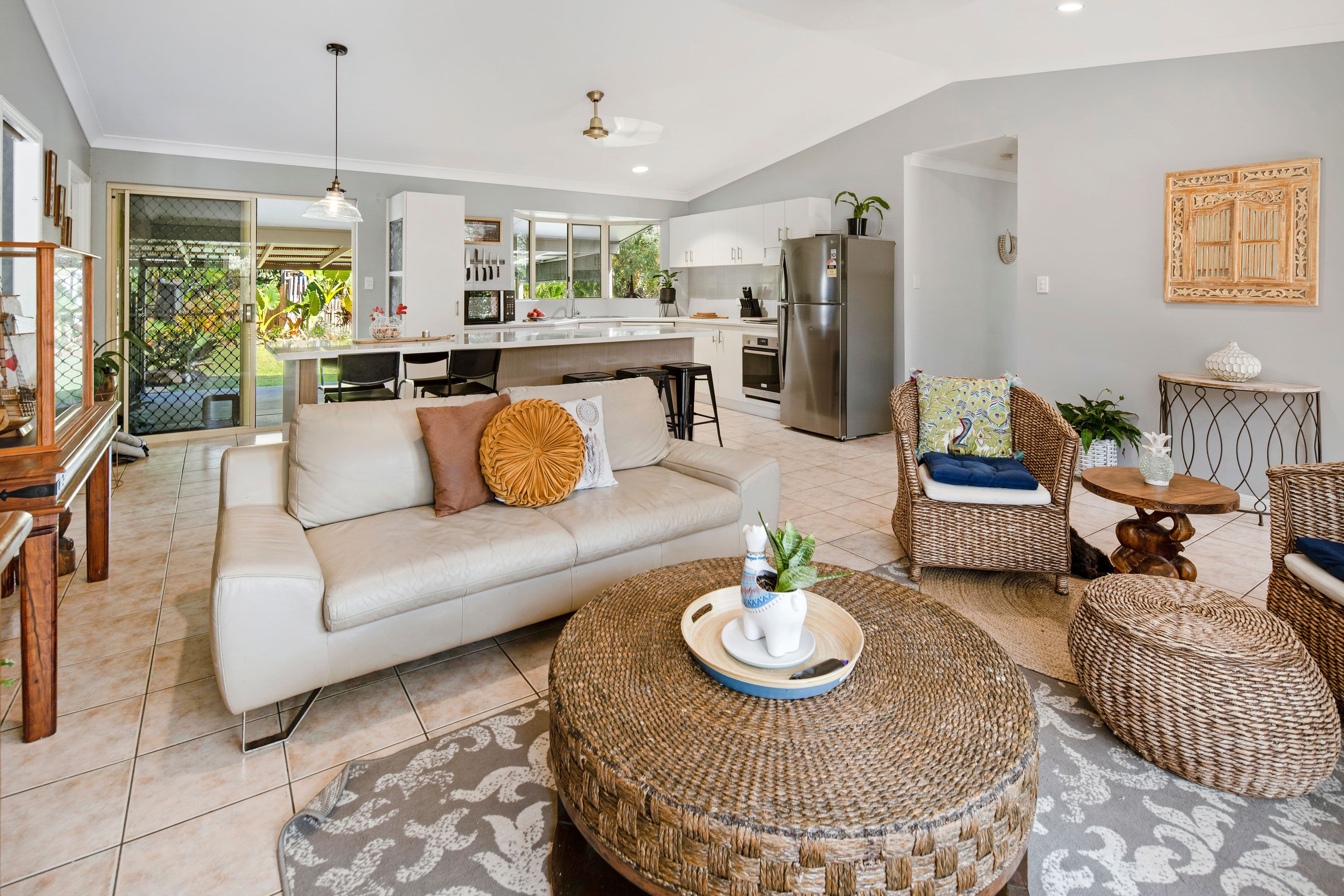 36 Valley Drive, Cannonvale QLD 4802, Cannonvale - Image 1