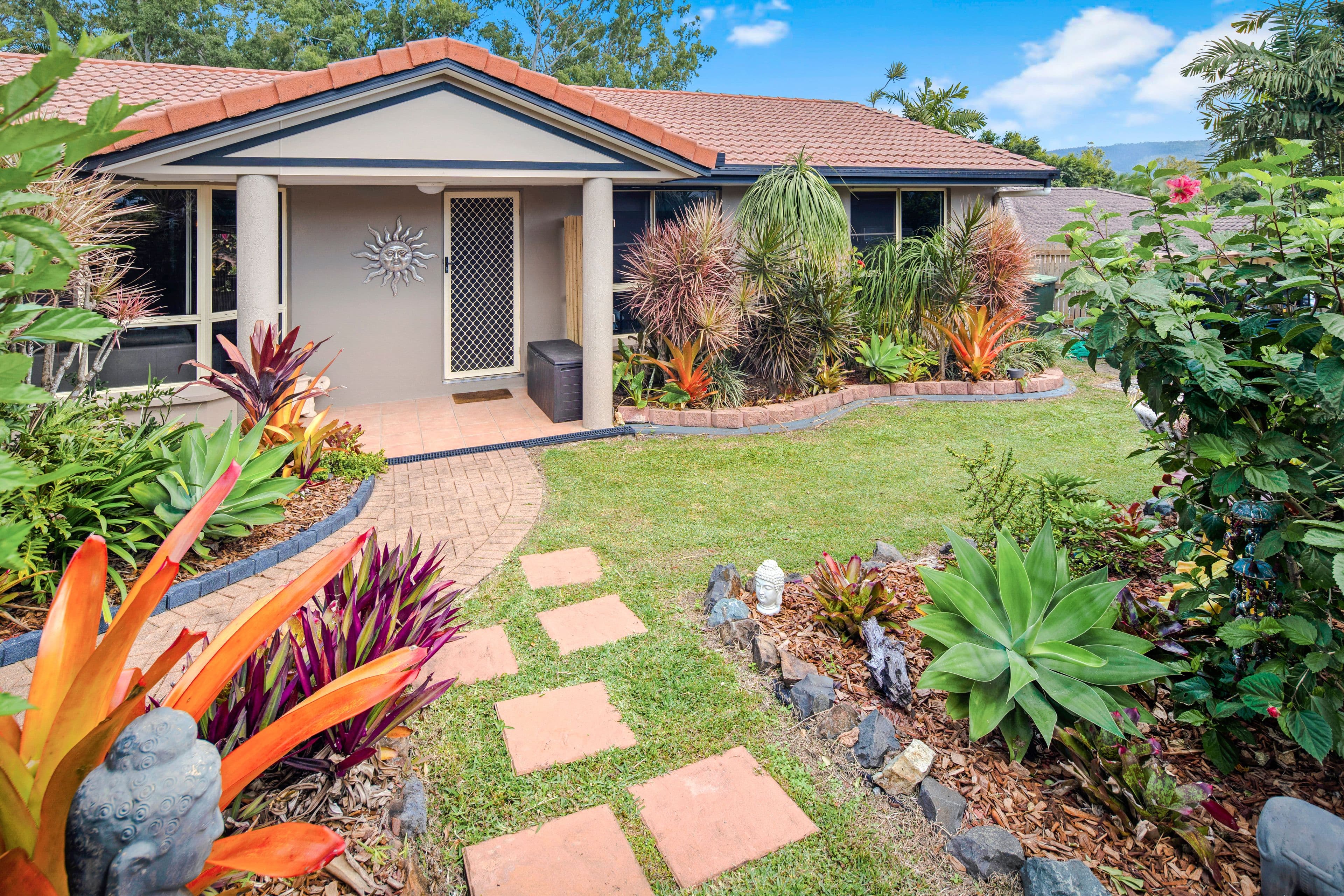 36 Valley Drive, Cannonvale QLD 4802, Cannonvale - Thumbnail 3