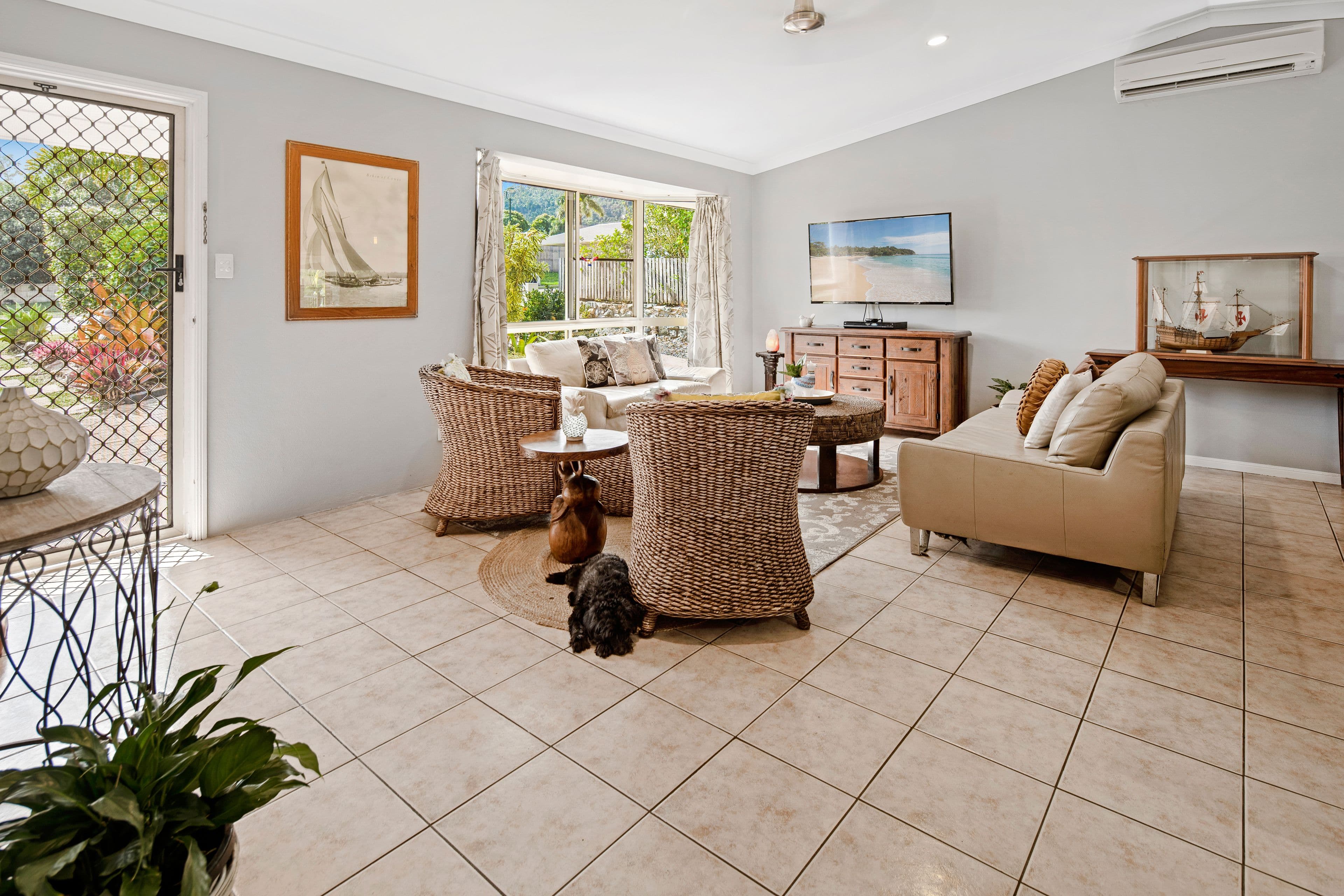 36 Valley Drive, Cannonvale QLD 4802, Cannonvale - Thumbnail 8