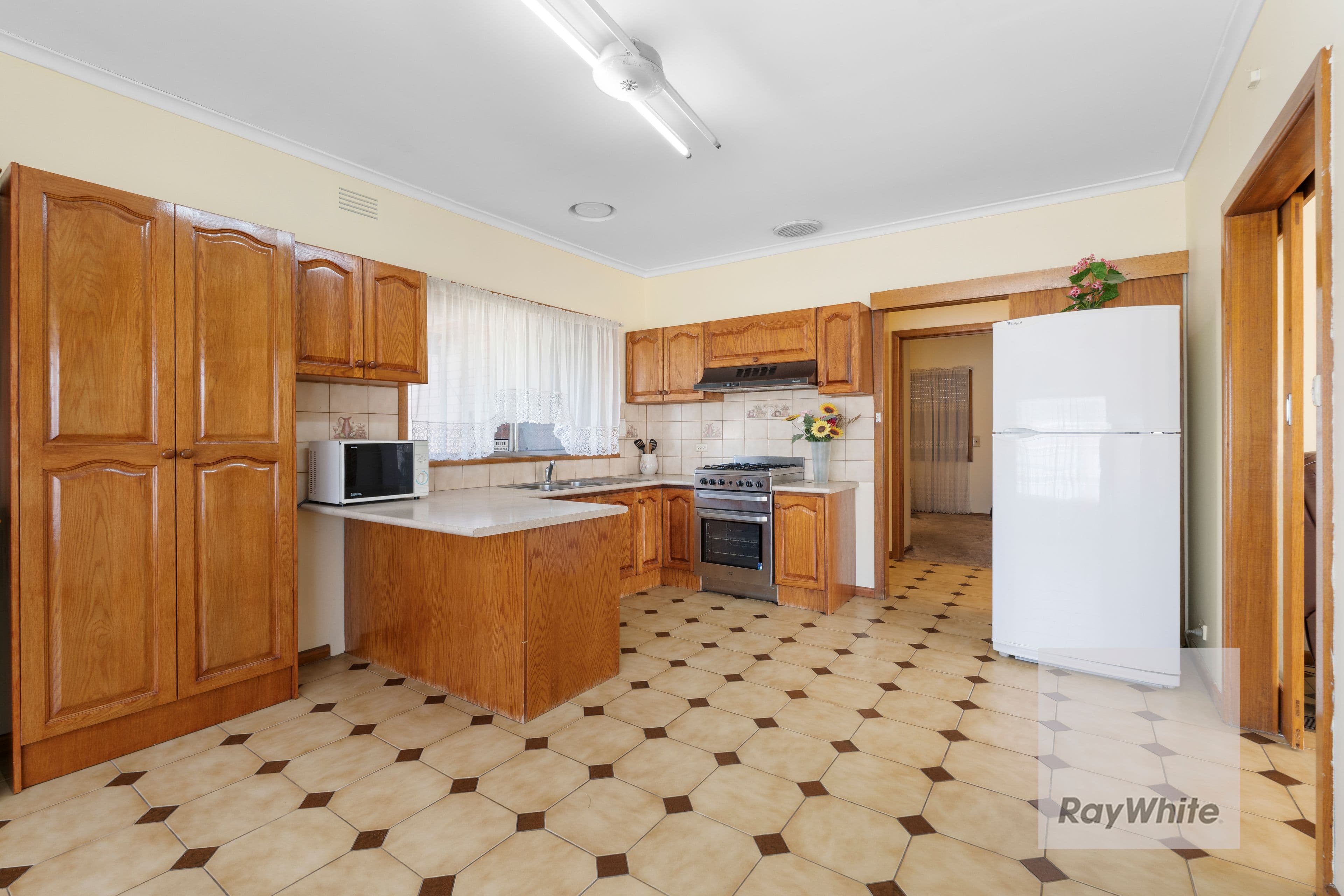 15 Currajong Street, Thomastown VIC 3074, Thomastown - Thumbnail 6