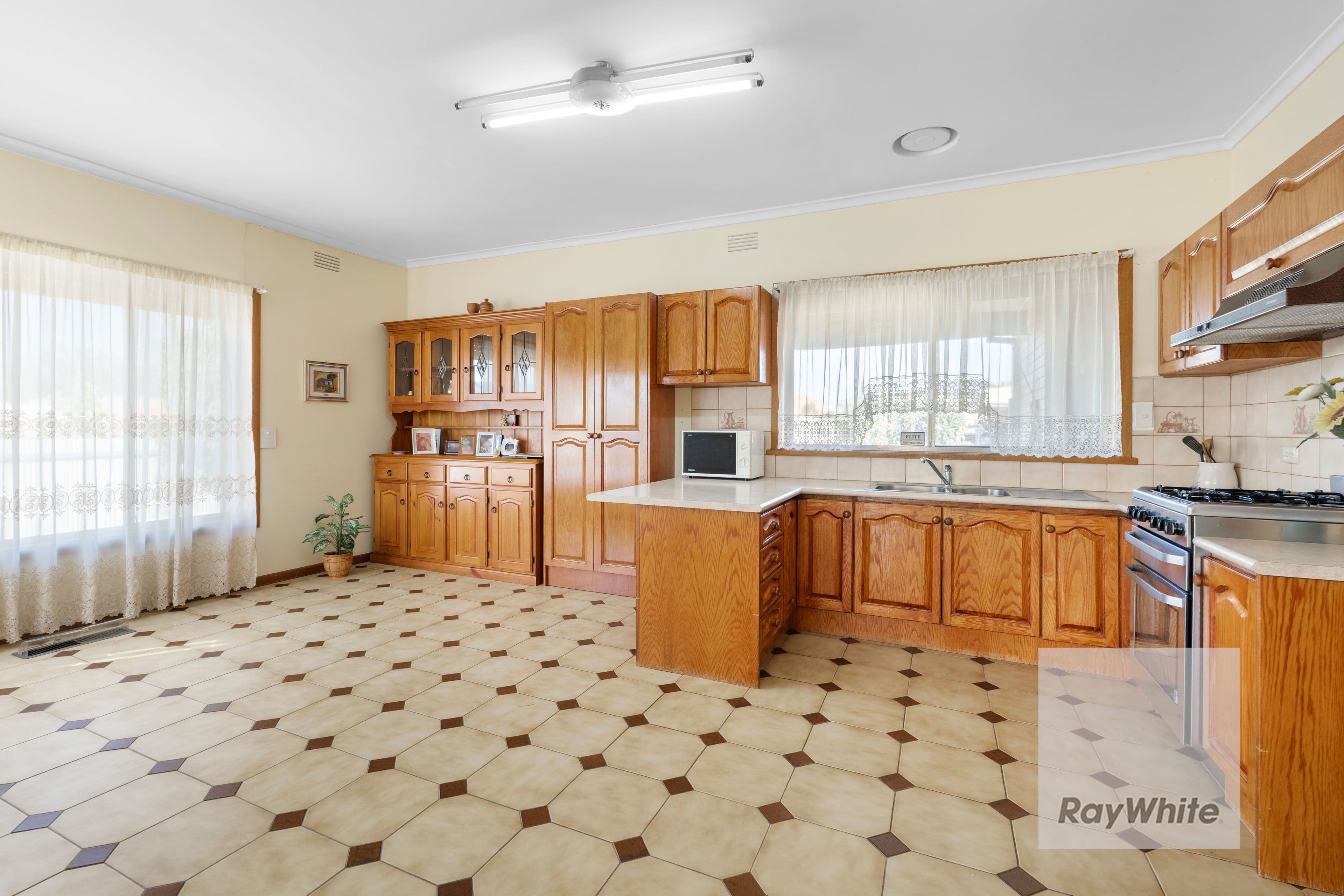 15 Currajong Street, Thomastown VIC 3074, Thomastown - Thumbnail 7