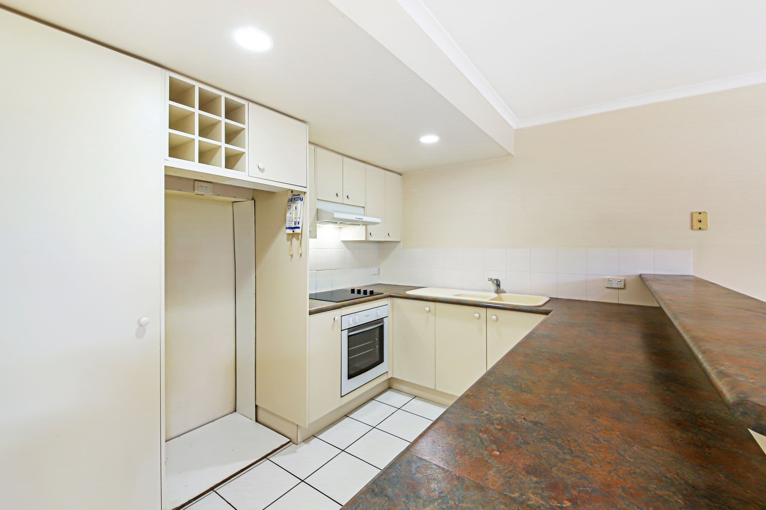 28 Dalton Drive, Maroochydore QLD 4558, Maroochydore - Thumbnail 7