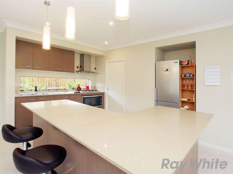 6 Serendipita Street, BRIDGEMAN DOWNS QLD 4035, Bridgeman Downs - Thumbnail 6