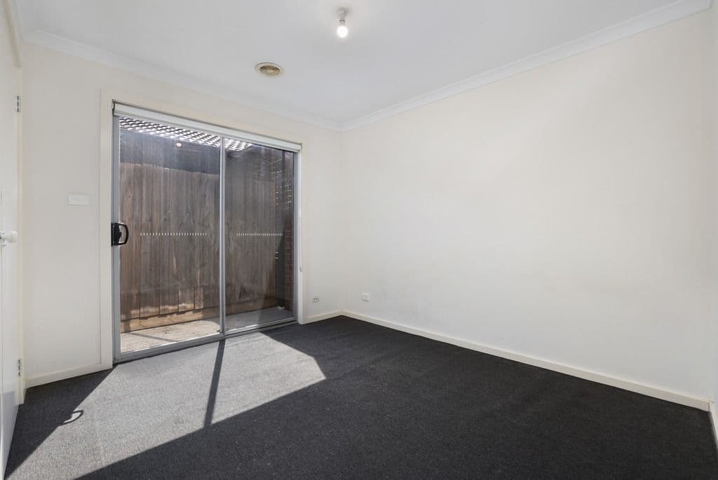 32 Parawong Parade, Wyndham Vale VIC 3024, Wyndham Vale - Thumbnail 6