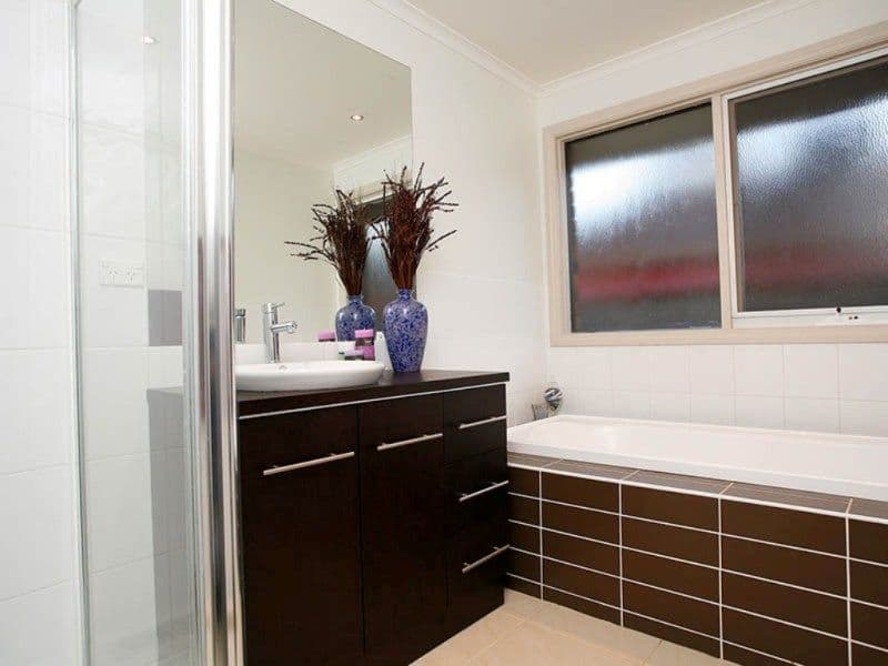 2 Madden Retreat, BERWICK VIC 3806, Berwick - Thumbnail 5
