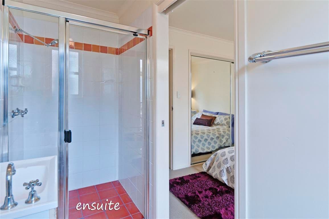 188 Broadwater Road, MANSFIELD QLD 4122, Mansfield - Thumbnail 6