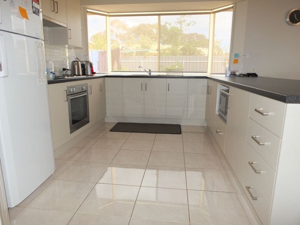 3 John Olsen Drive, Kadina SA 5554, Kadina - Thumbnail 3