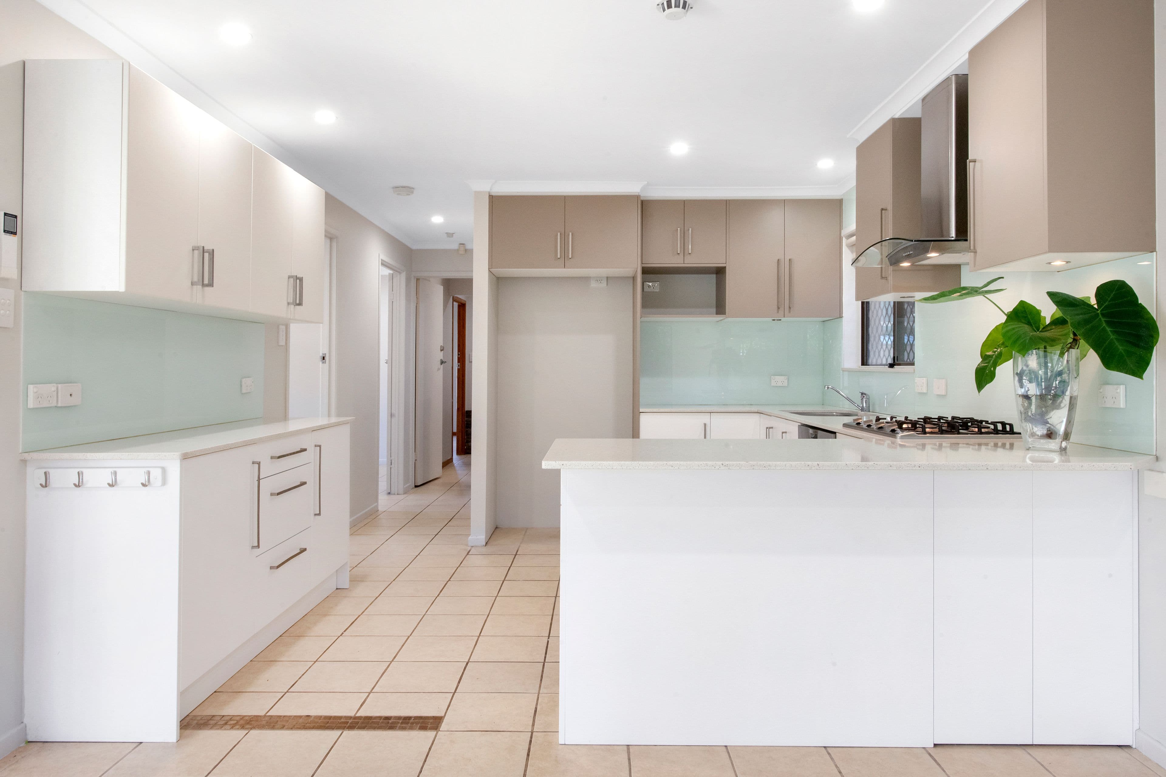 30 Francis Street, Mermaid Beach QLD 4218, Mermaid Beach - Thumbnail 5