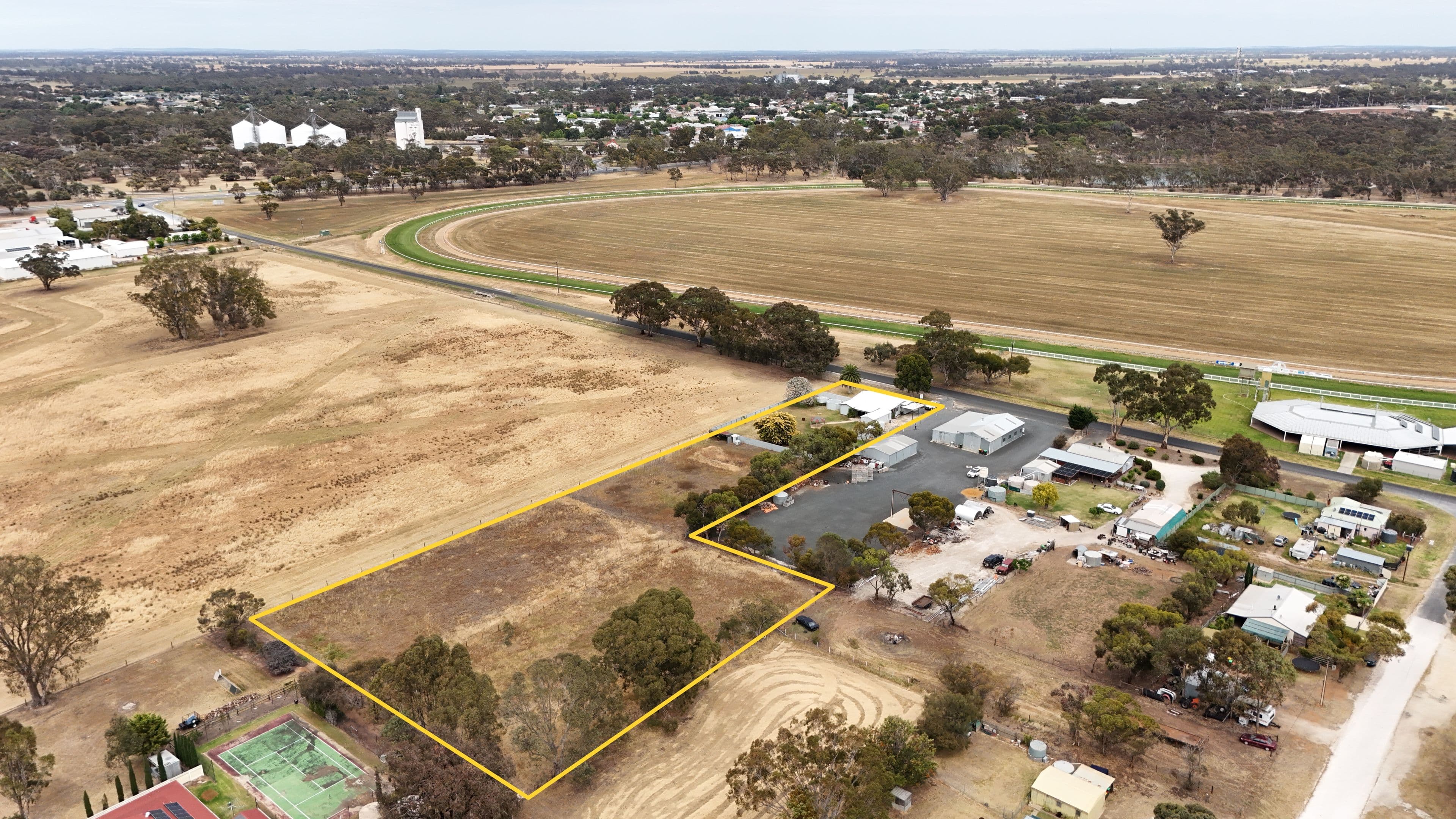 136 Racecourse Road, Bordertown SA 5268, Bordertown - Thumbnail 3