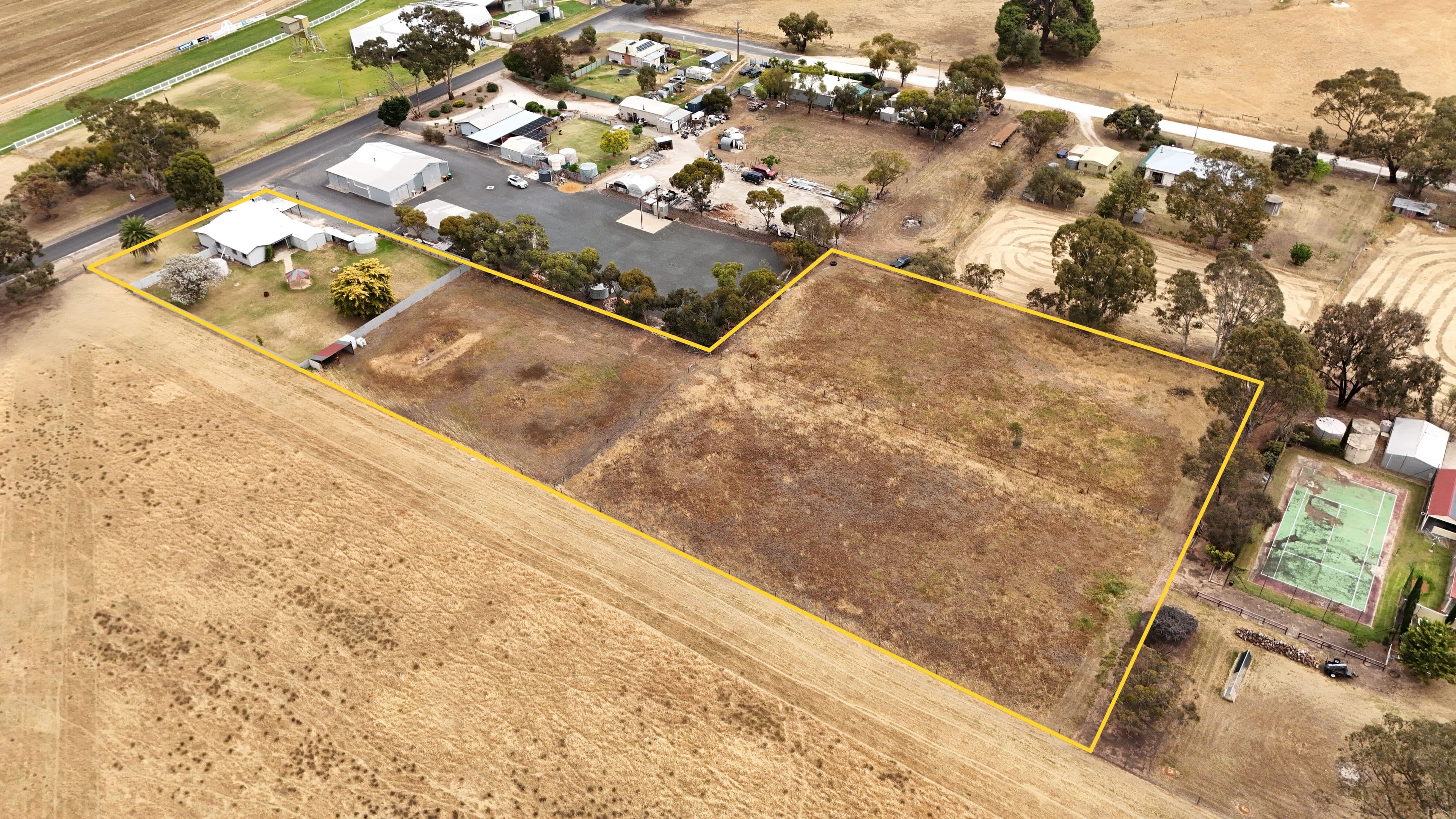 136 Racecourse Road, Bordertown SA 5268, Bordertown - Thumbnail 4