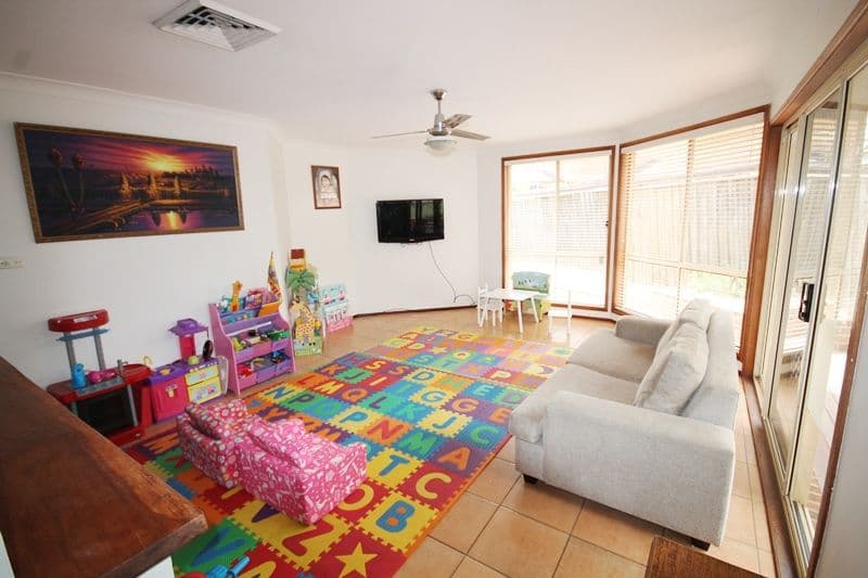 11 Snapper Close, Green Valley NSW 2168, Green Valley - Thumbnail 7