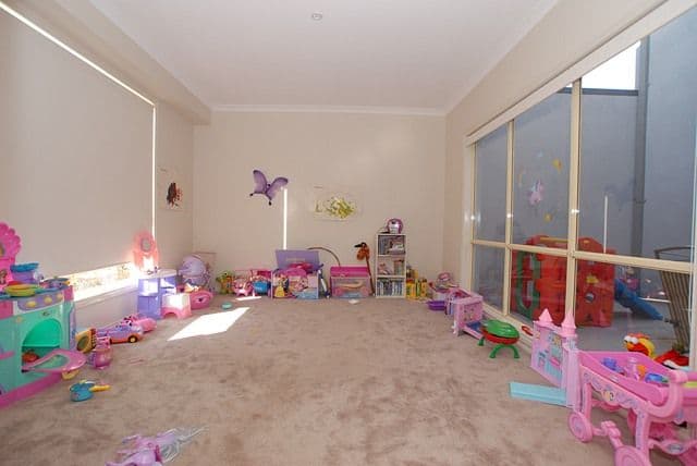20 East Cornhill Drive, POINT COOK VIC 3030, Point Cook - Thumbnail 5