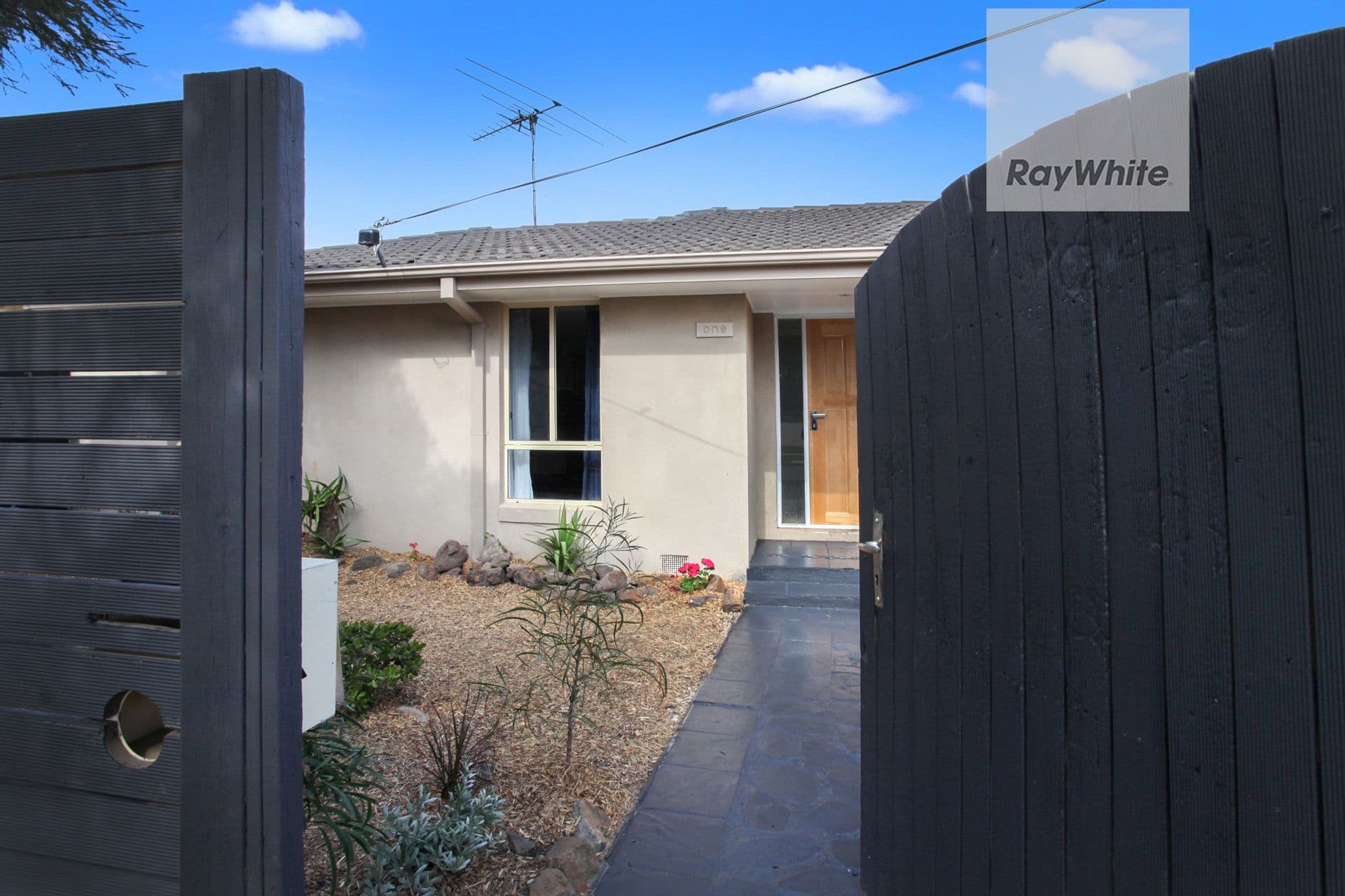 1 Redan Court, Westmeadows VIC 3049, Westmeadows - Thumbnail 4
