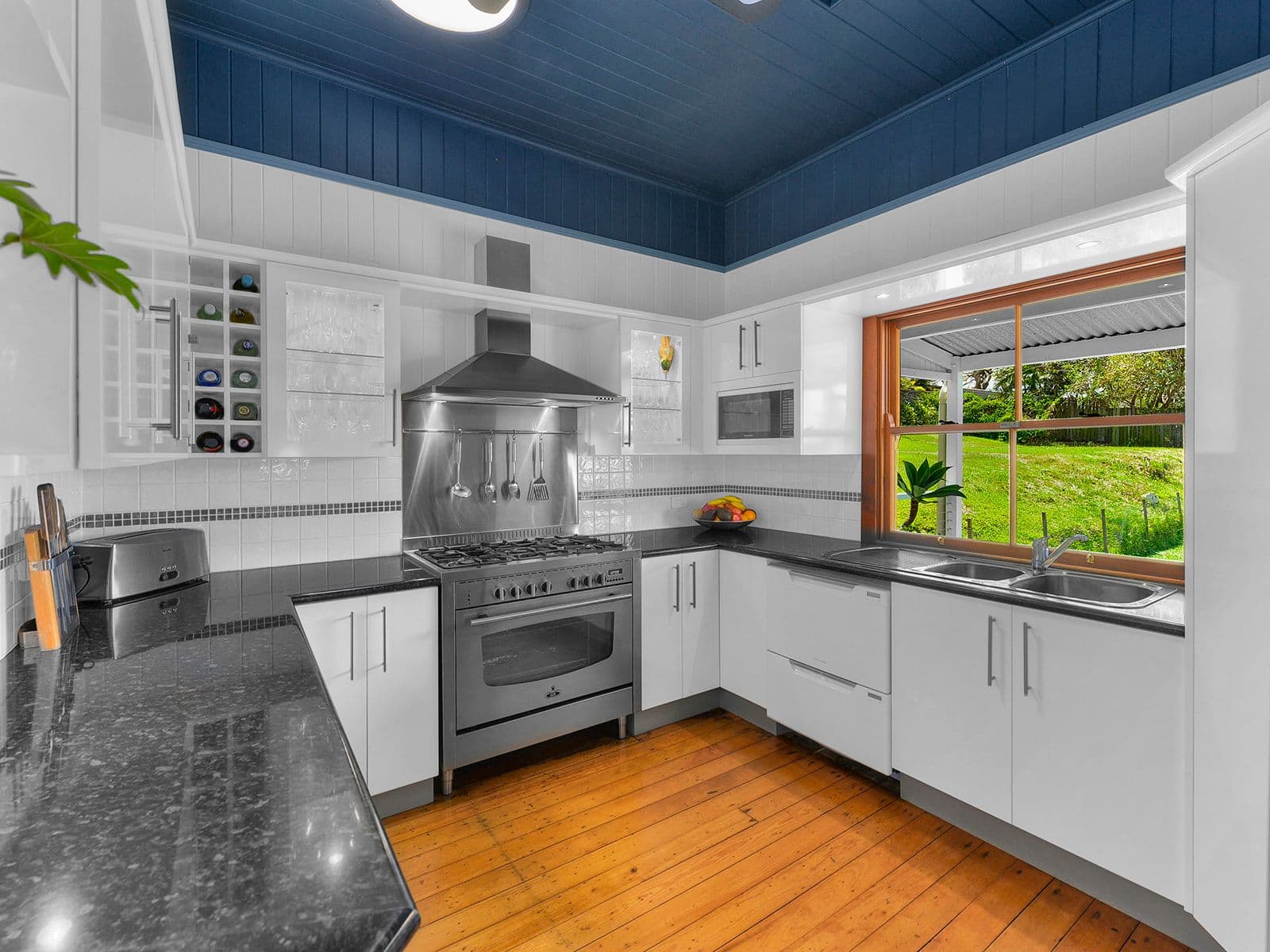 71 Carberry Street, Grange QLD 4051, Grange - Thumbnail 7