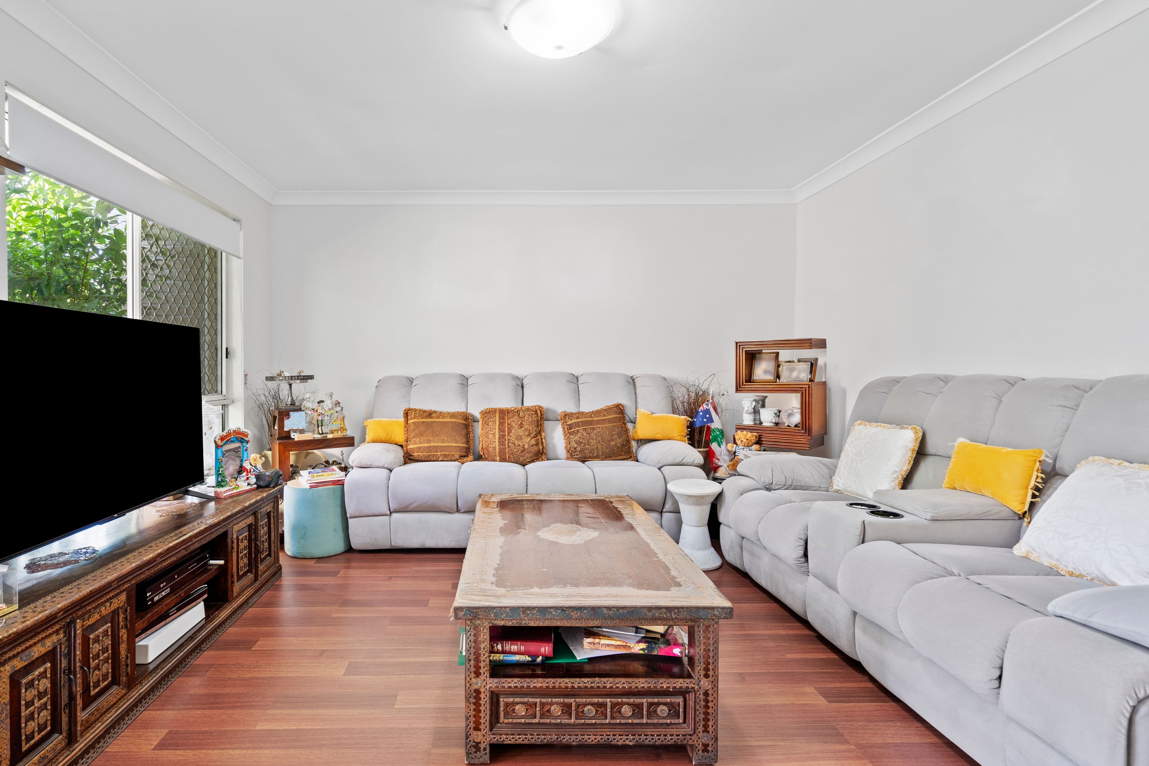 35 Sunrise Crescent, Regents Park QLD 4118, Regents Park - Thumbnail 3