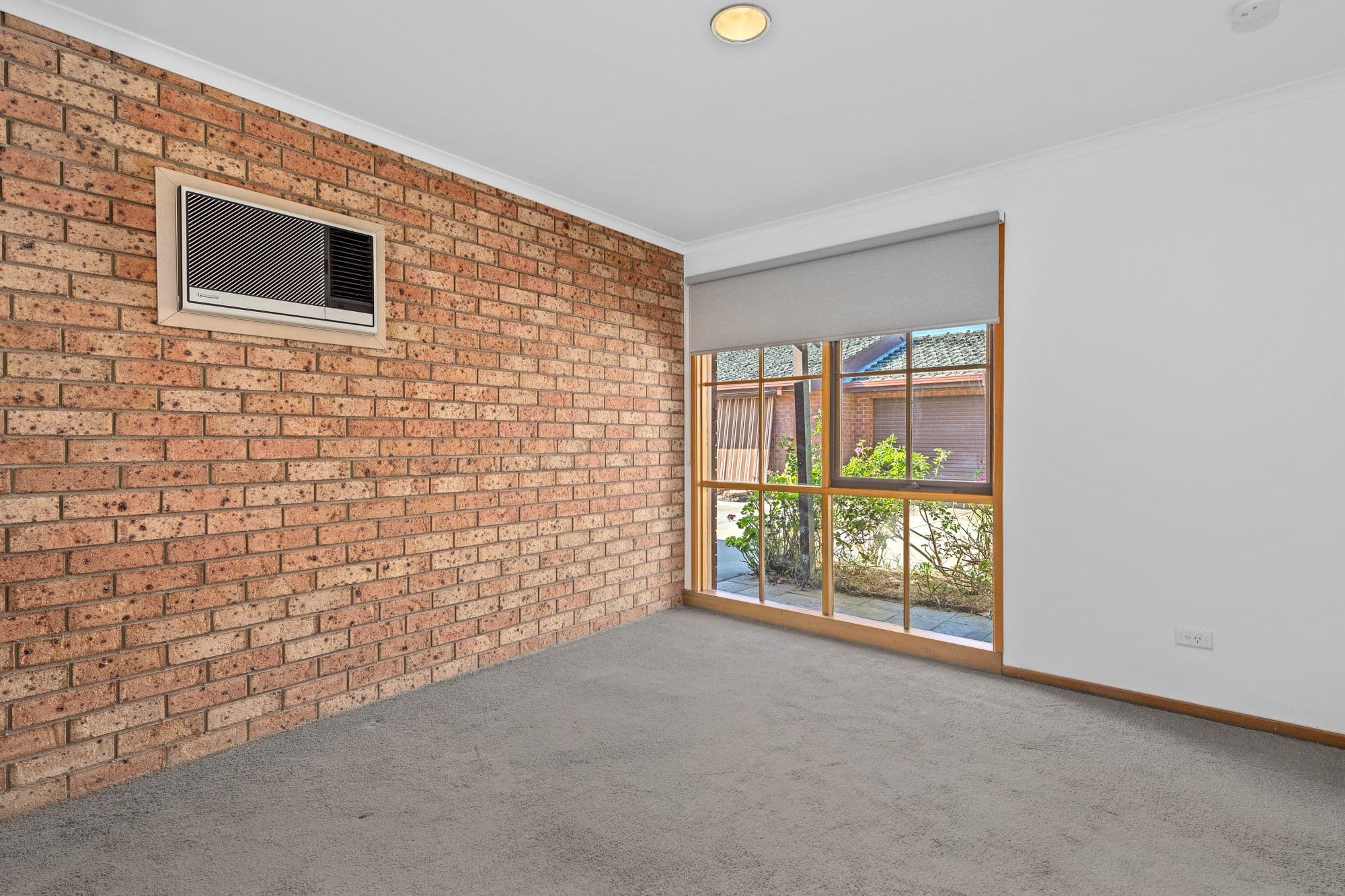 11 Melita Avenue, Werribee VIC 3030, Werribee - Thumbnail 3