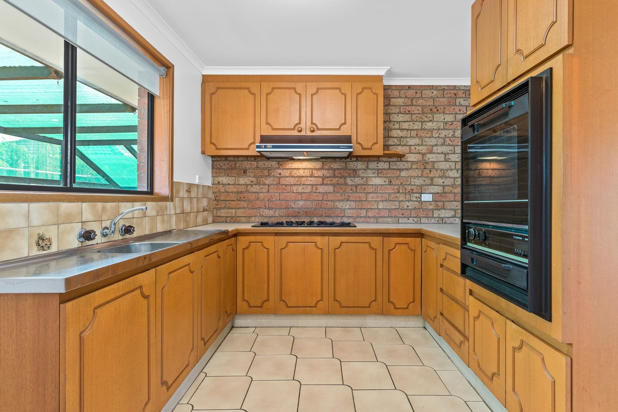 11 Melita Avenue, Werribee VIC 3030, Werribee - Thumbnail 4