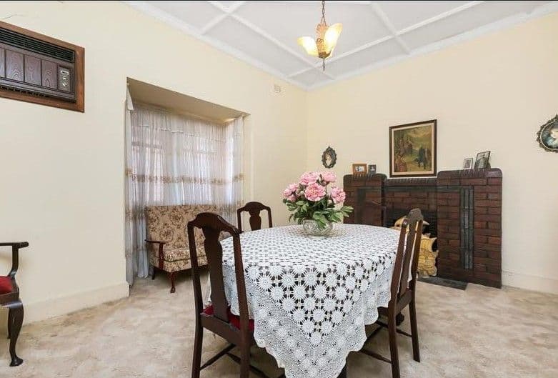 31 Mahogany Drive, Gulmarrad - Thumbnail 6
