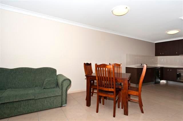 36 Smith Street, GATTON QLD 4343, Gatton - Thumbnail 3