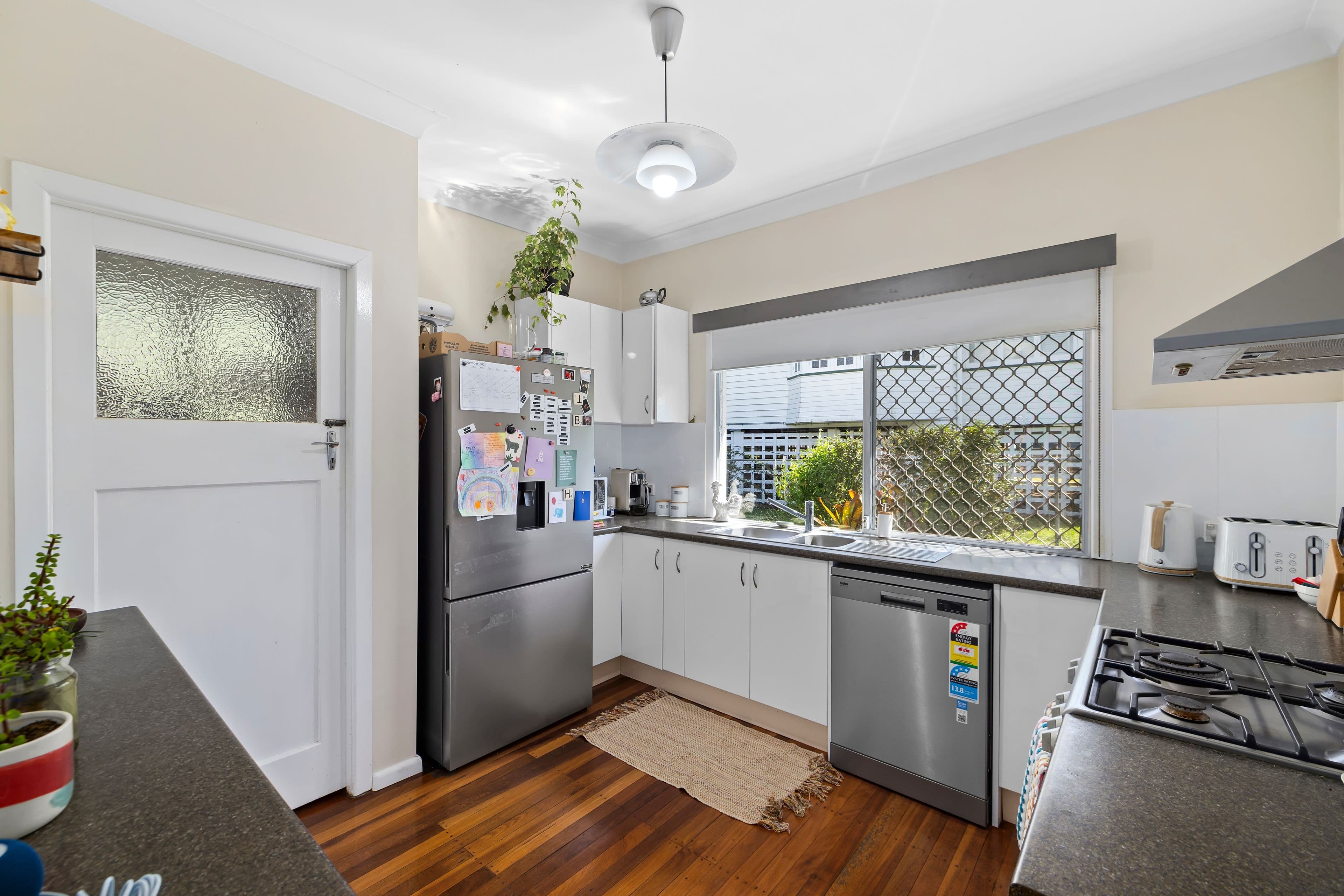 39 Simon Street, Yeronga QLD 4104, Yeronga - Thumbnail 5