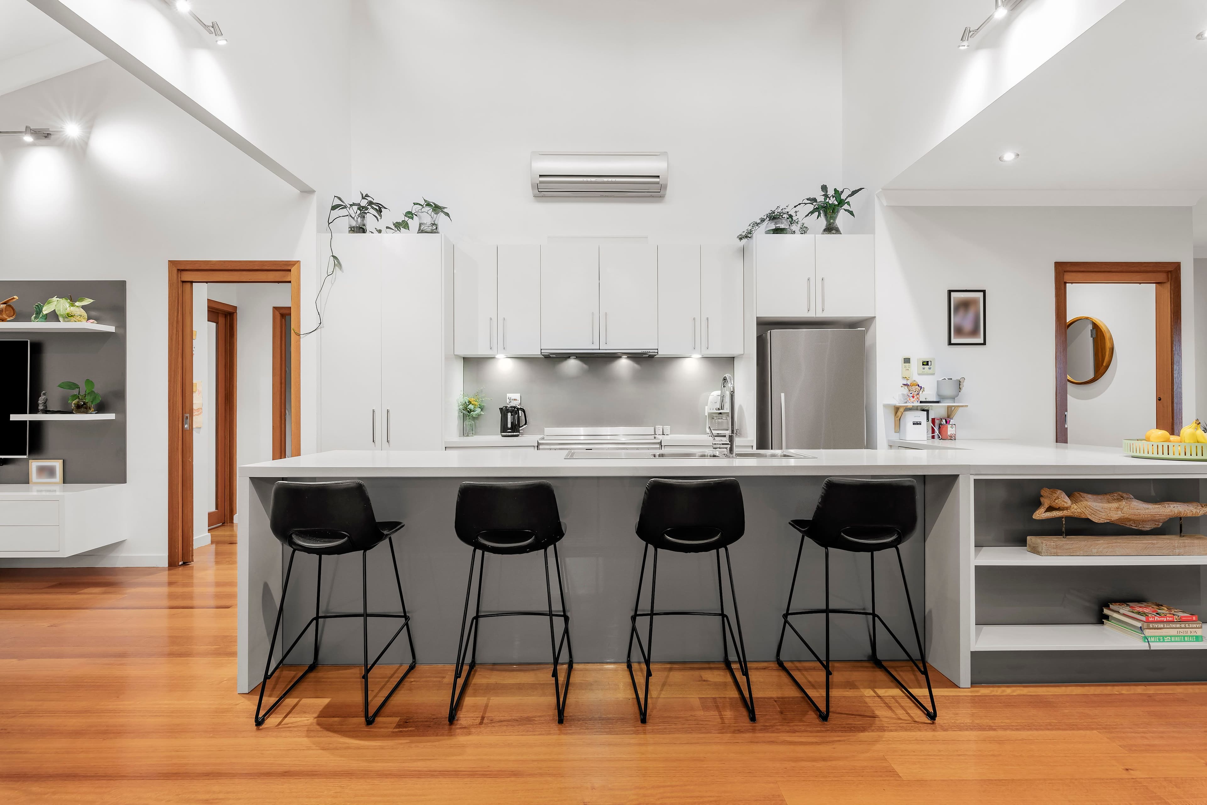 42 Curtain Road, Hurstbridge VIC 3099, Hurstbridge - Thumbnail 5