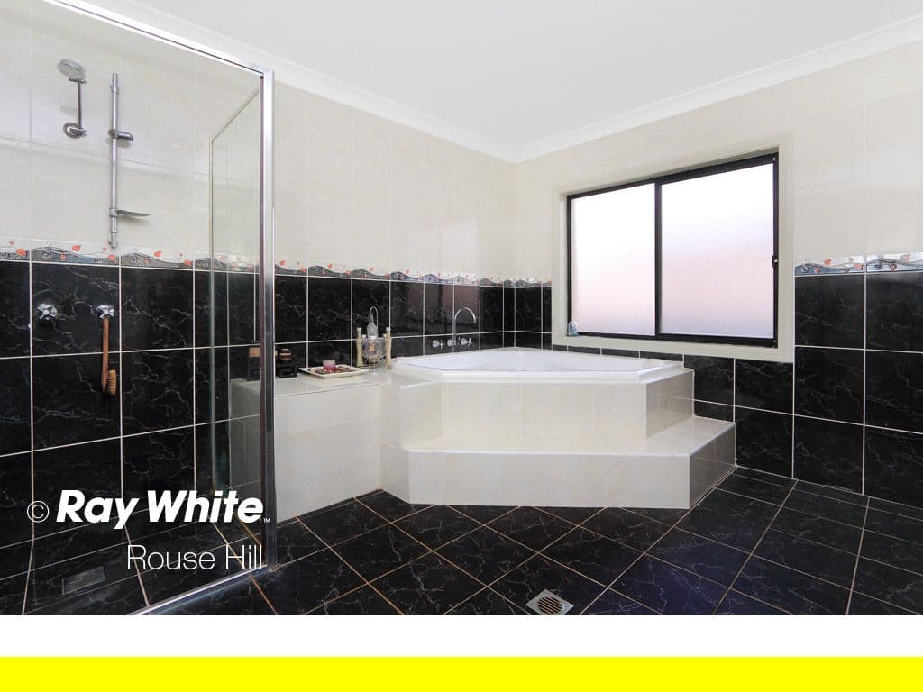 9 Smalls Creek Way, BEAUMONT HILLS NSW 2155, Beaumont Hills - Thumbnail 4