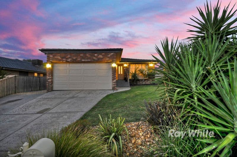 12 Wondalea Crescent, WANTIRNA VIC 3152, Wantirna - Image 1