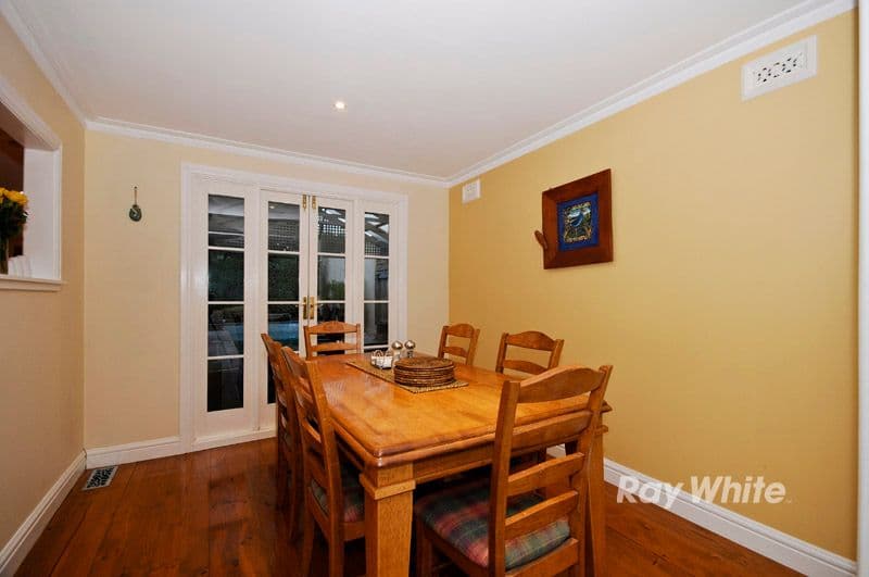 12 Wondalea Crescent, WANTIRNA VIC 3152, Wantirna - Thumbnail 4