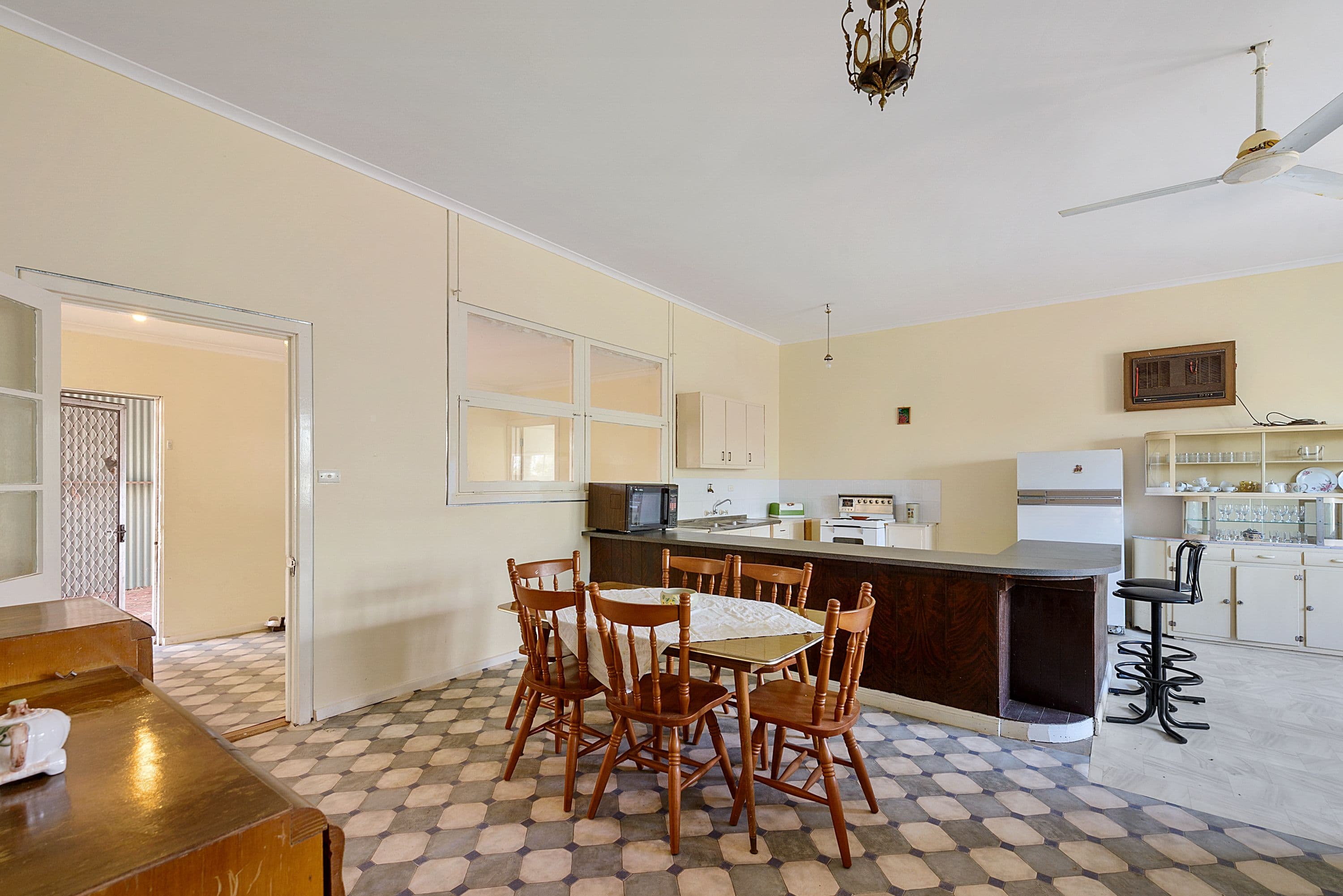 1 Yelta Street, Clinton SA 5570, Clinton - Image 1