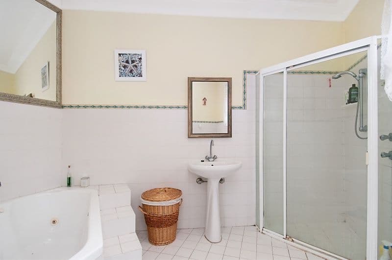 295 Avoca Drive, GREEN POINT NSW 2251, Green Point - Thumbnail 7