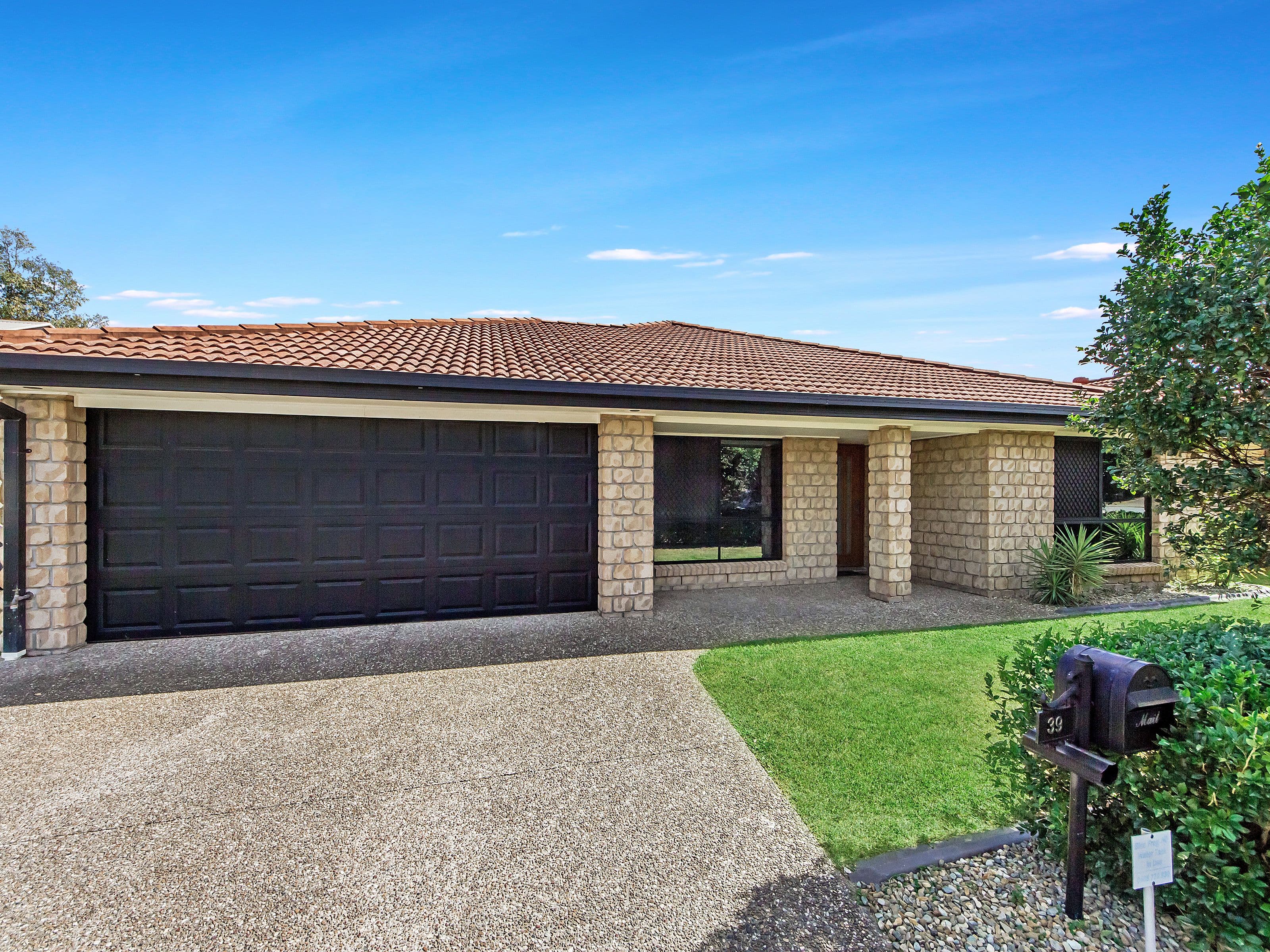 39 Murchison Street, Pacific Pines QLD 4211, Pacific Pines - Thumbnail 3