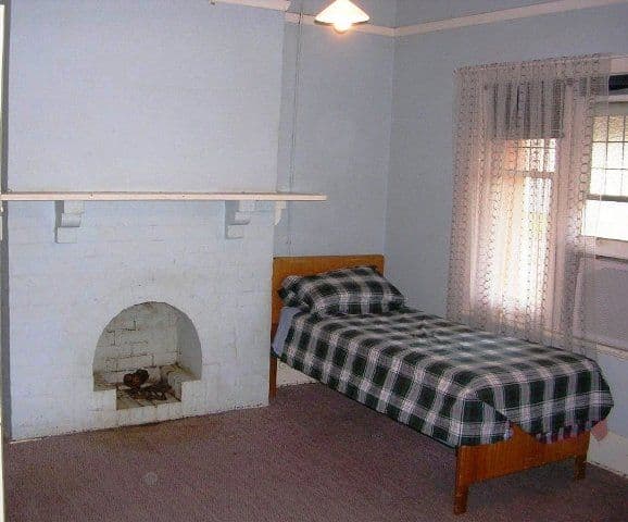 16 Sixth Street, GLADSTONE SA 5473, Gladstone - Thumbnail 7