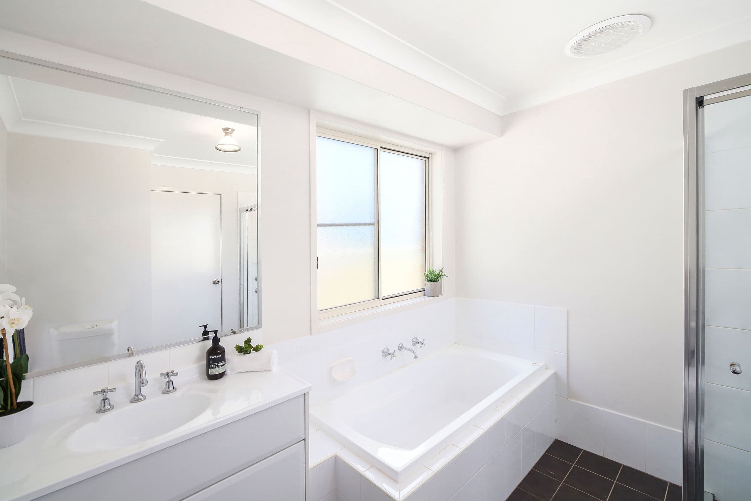 2 Bradys Gully Road, North Gosford - Thumbnail 5