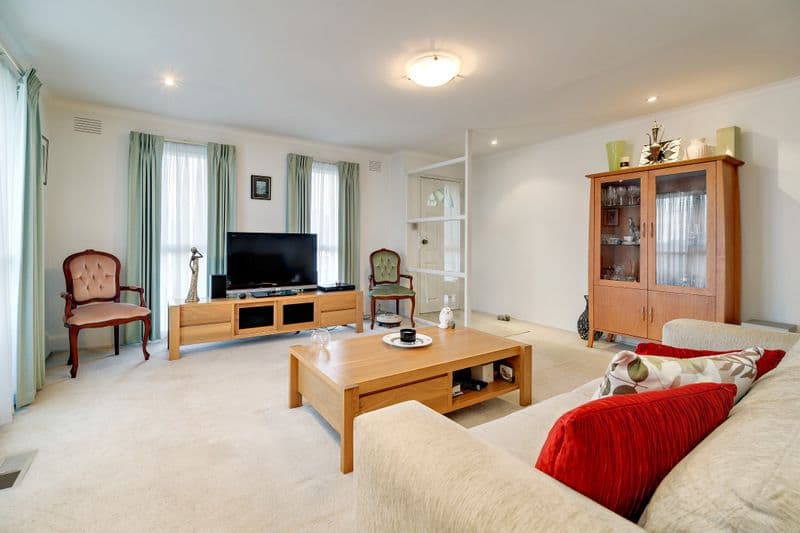 46 Darren Avenue, BUNDOORA VIC 3083, Bundoora - Thumbnail 2