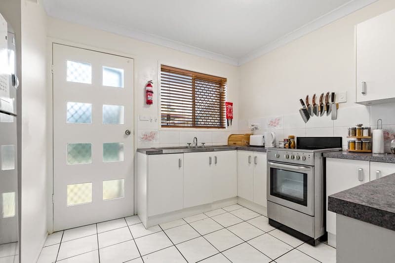 65 Park Road, Slacks Creek - Thumbnail 2