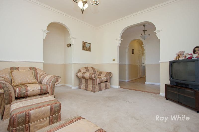 13 Macalister Place, PAKENHAM VIC 3810, Pakenham - Thumbnail 5