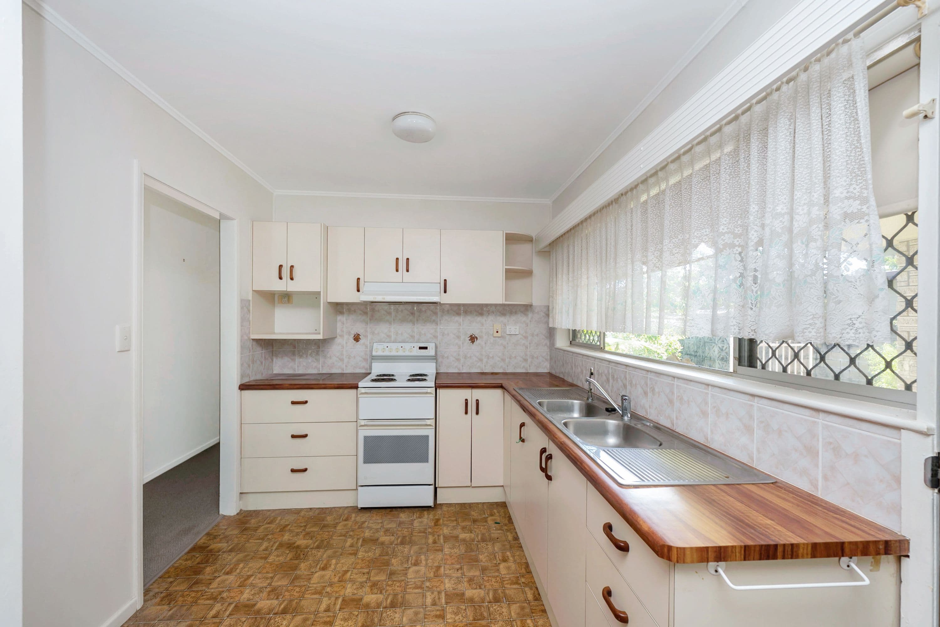 6 Gillmer Street, Heatley QLD 4814, Heatley - Thumbnail 3
