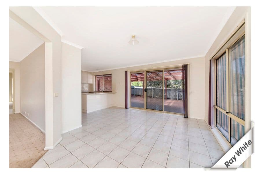 7 Darmody Place, Jerrabomberra NSW 2619, Jerrabomberra - Thumbnail 4