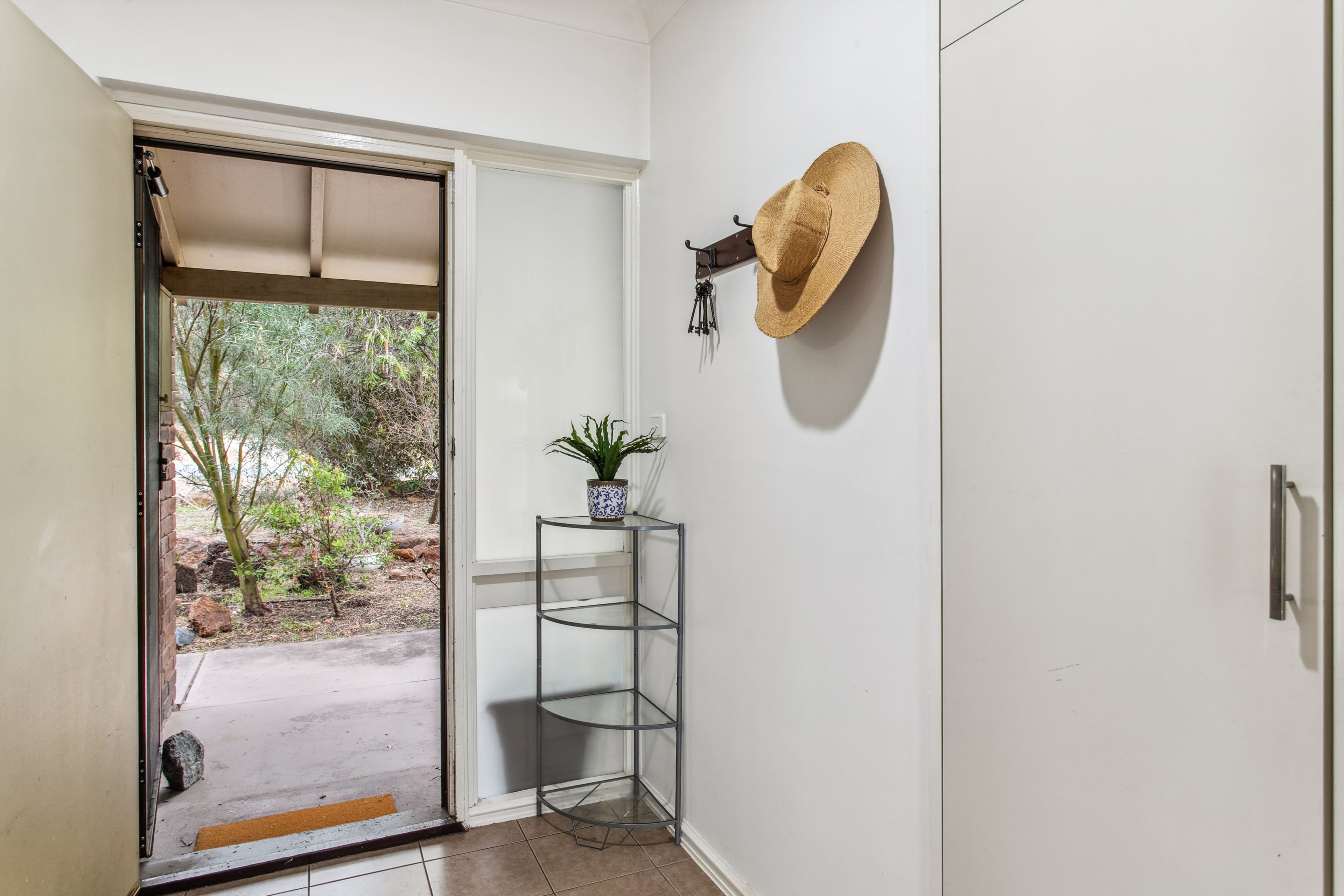 72 Sanderson Road, Lesmurdie WA 6076, Lesmurdie - Thumbnail 2