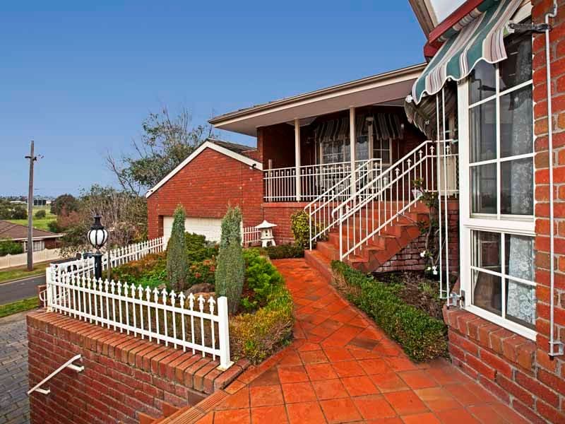 25 Waurnvale Drive, BELMONT VIC 3216, Belmont - Thumbnail 2