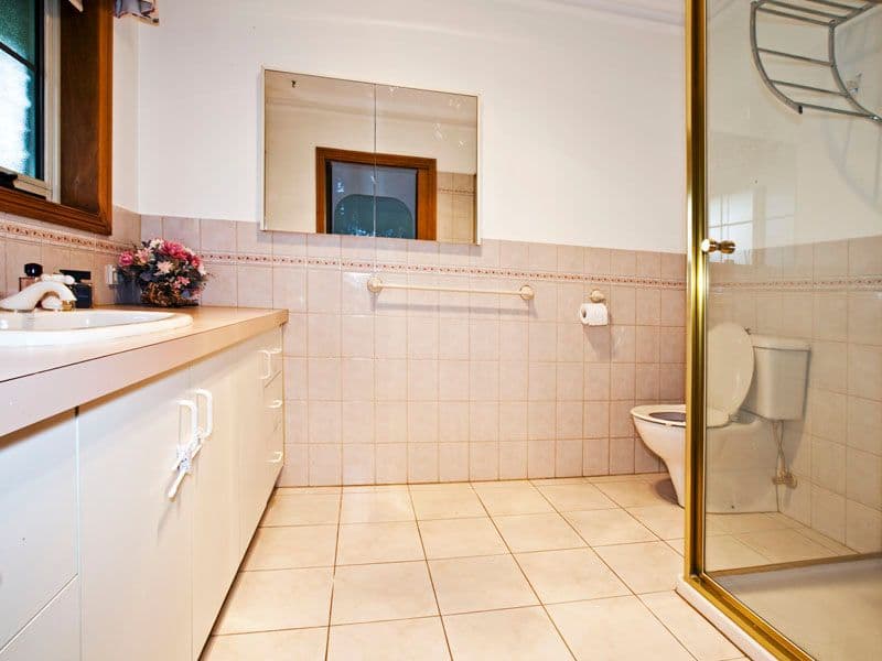 25 Waurnvale Drive, BELMONT VIC 3216, Belmont - Thumbnail 8