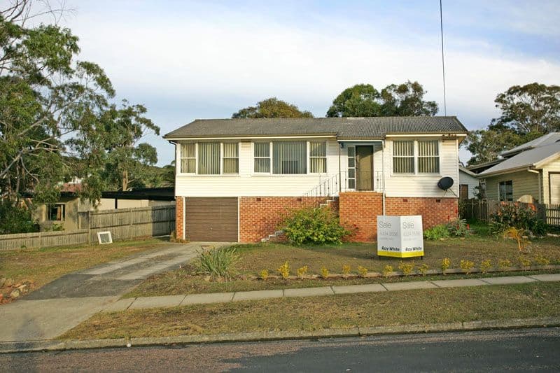 90 Bateau Bay Road, BATEAU BAY NSW 2261, Bateau Bay - Image 1