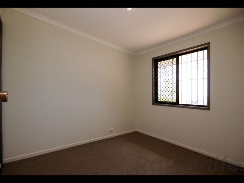21 Burgoyne Street, Bundamba QLD 4304, Bundamba - Thumbnail 7
