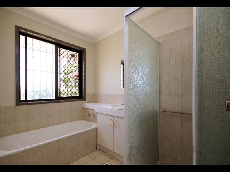 21 Burgoyne Street, Bundamba QLD 4304, Bundamba - Thumbnail 8