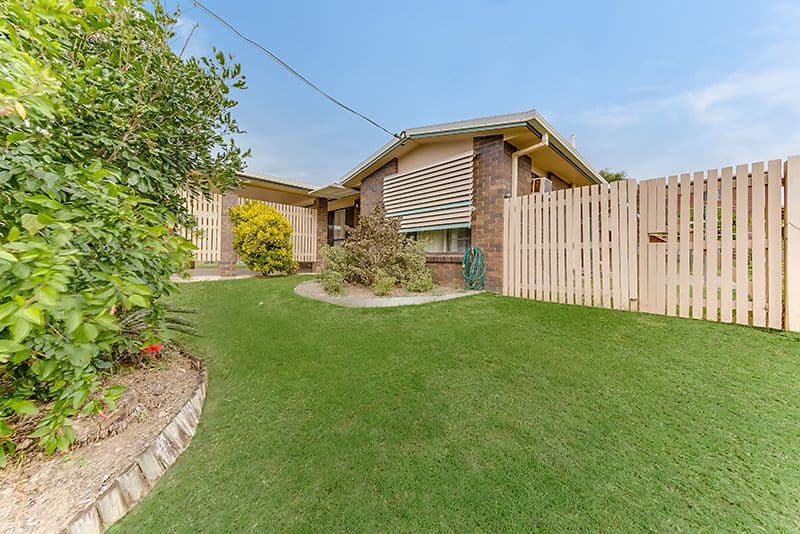 3 Seahorse Crescent, Lammermoor QLD 4703, Lammermoor - Thumbnail 2
